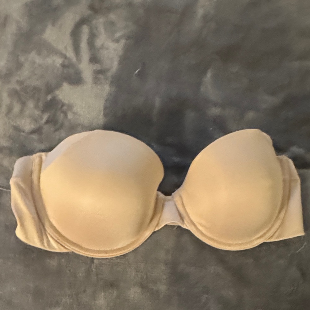 Seamless Tan Bra